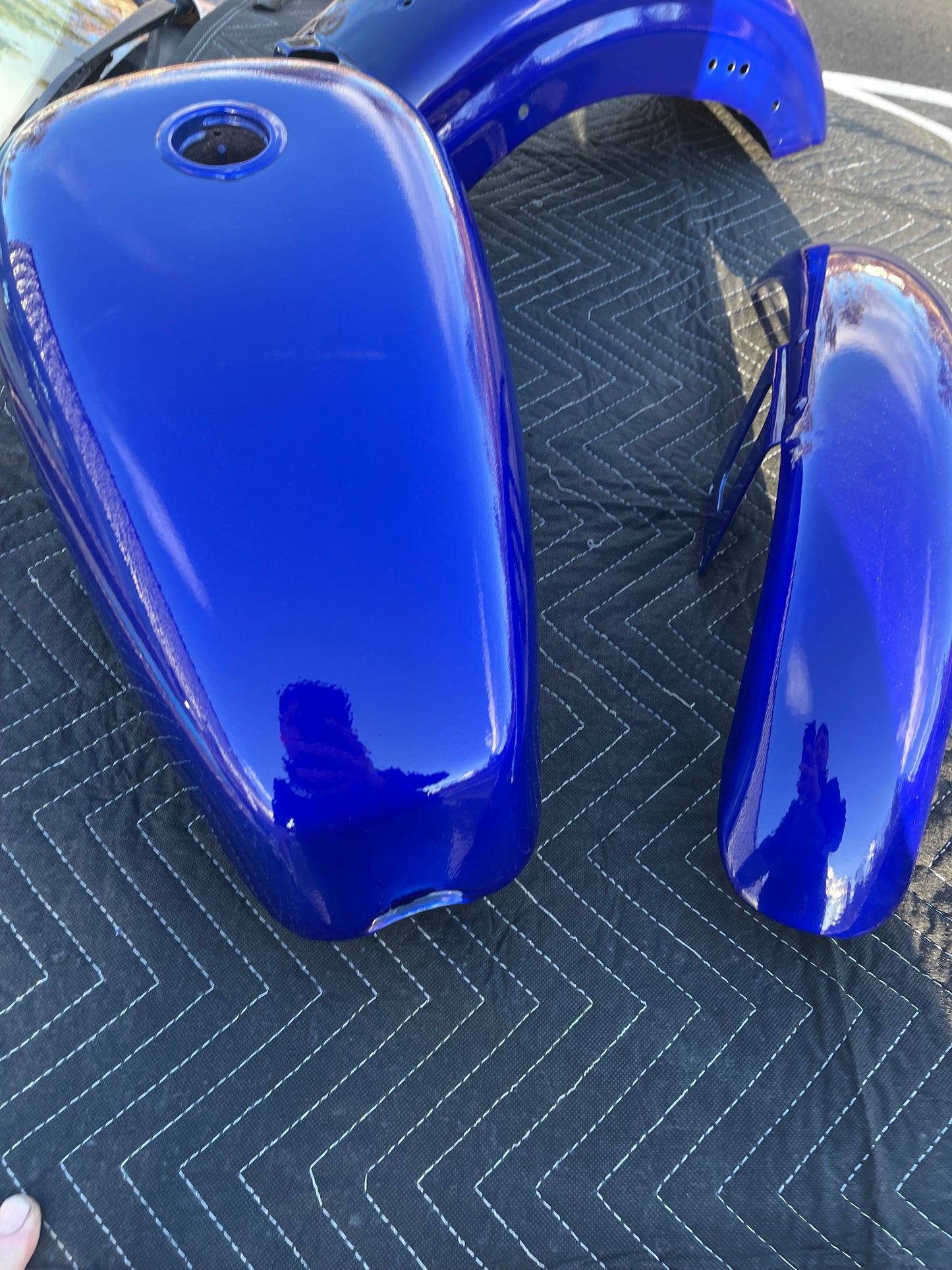 Powder coated tin sets