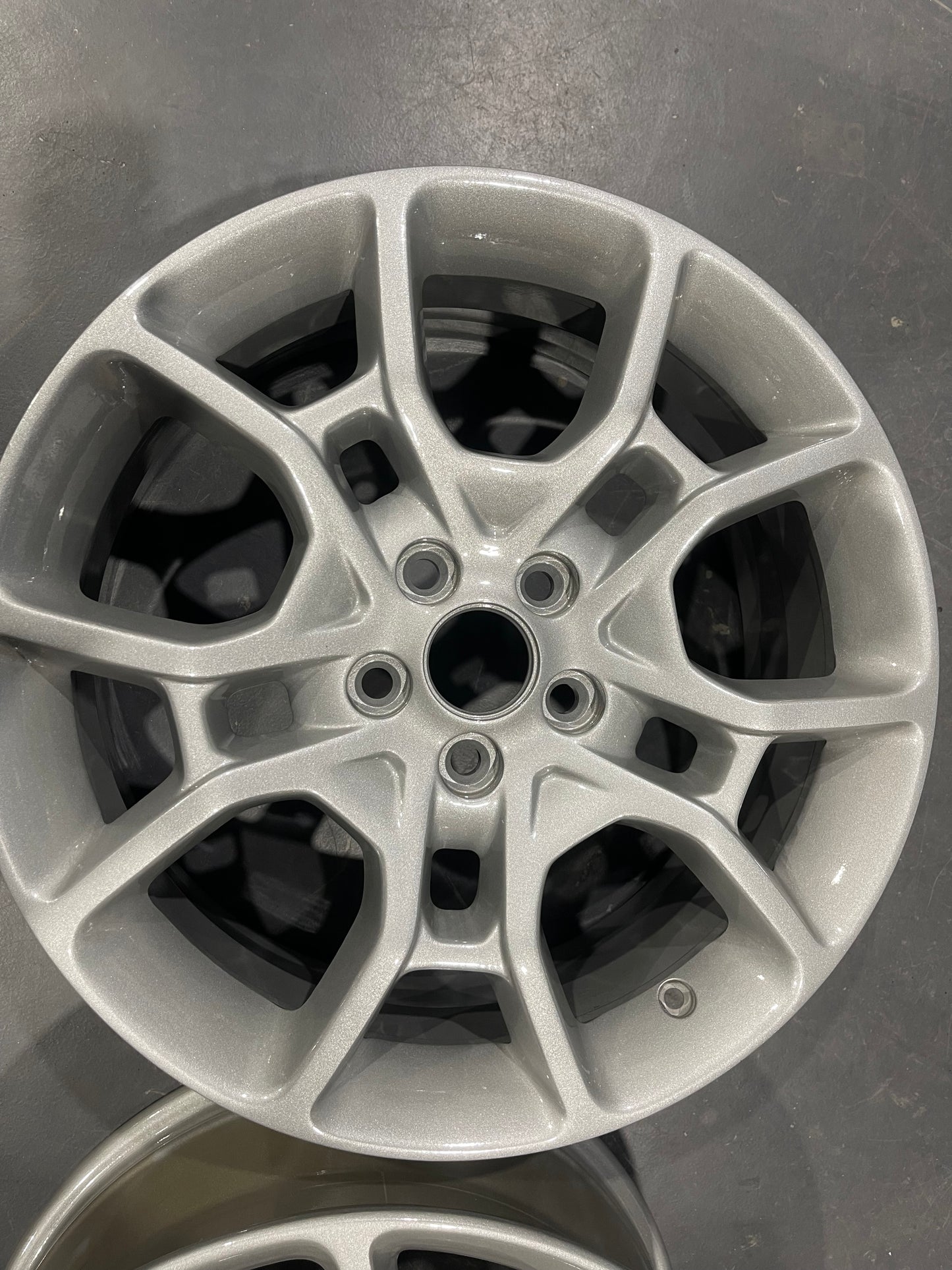 Auto wheels